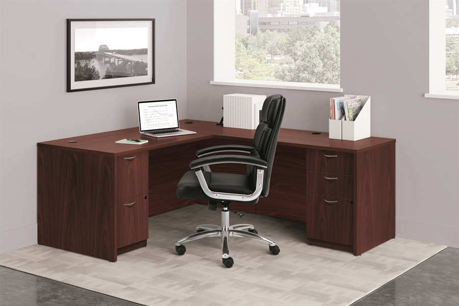 Office Desks in Berkley & Oak Park Discount Office Equipment